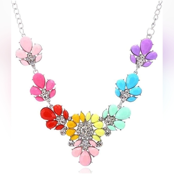 Silver plated rainbow crystal flower necklace earrings set - Picture 11 of 16